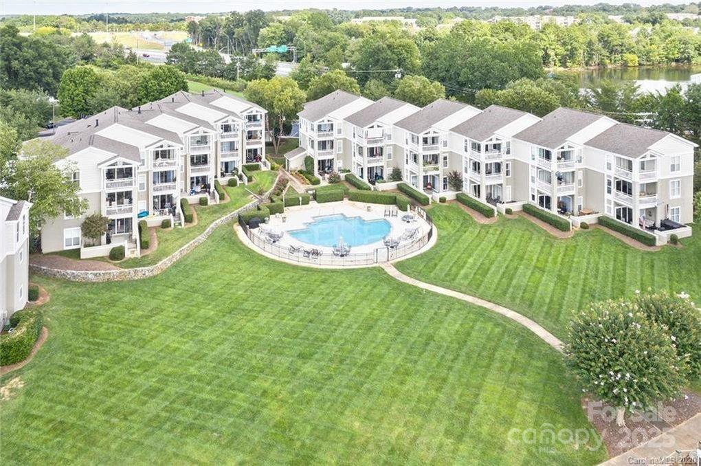 1341 Torrence Circle