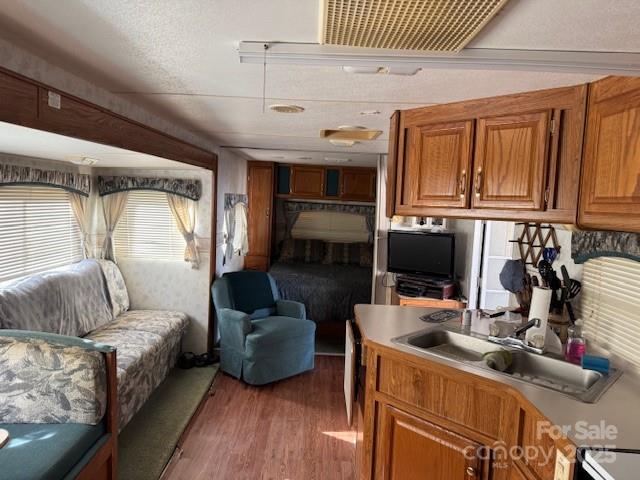 Twin Harbor - Residential