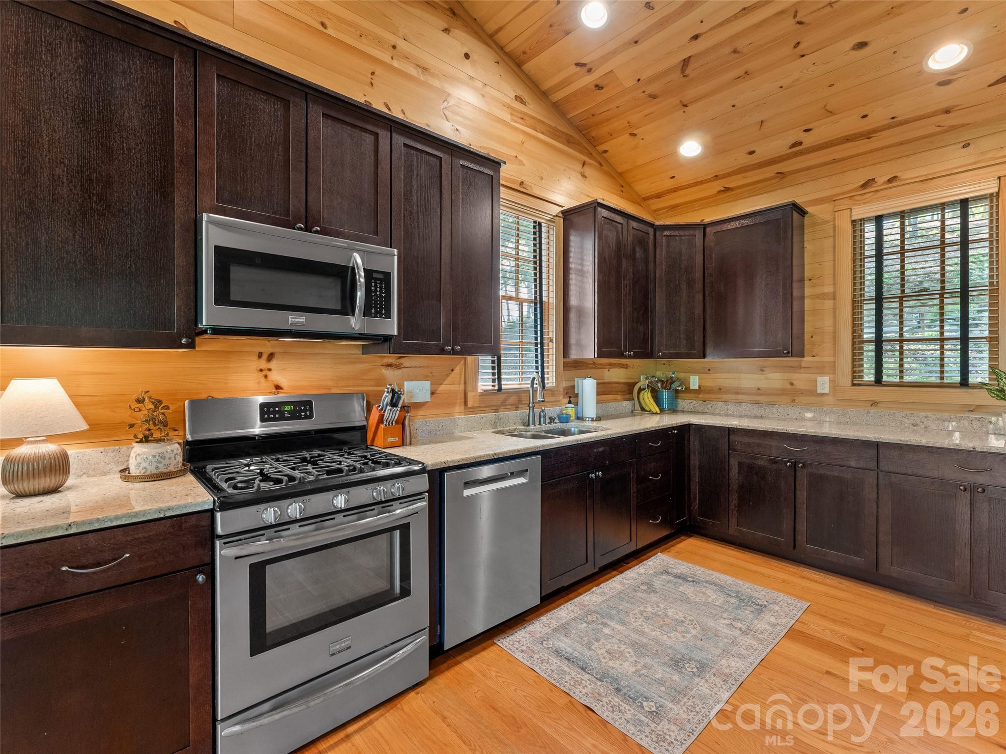 Laurel Mountain - Residential