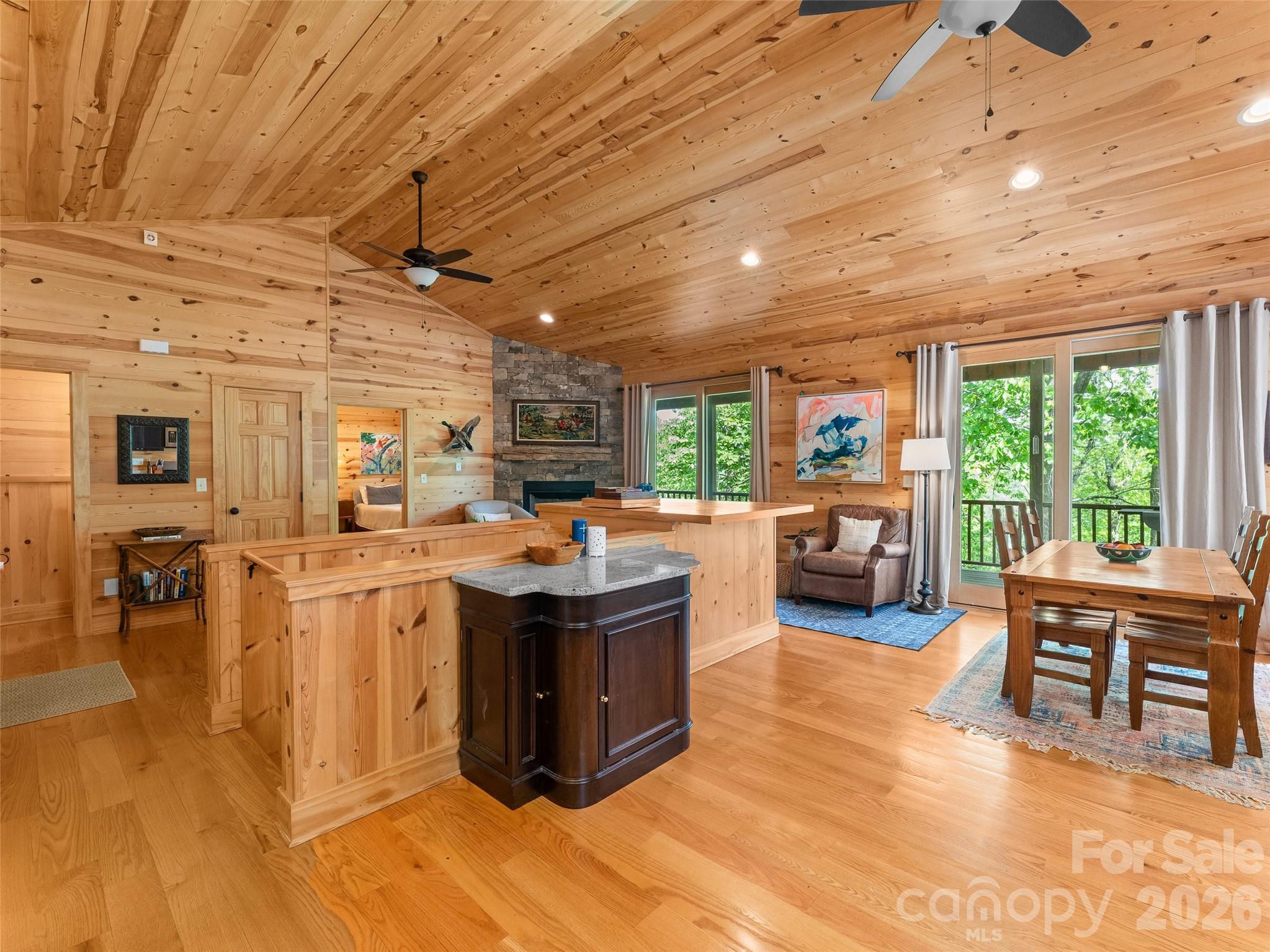Laurel Mountain - Residential