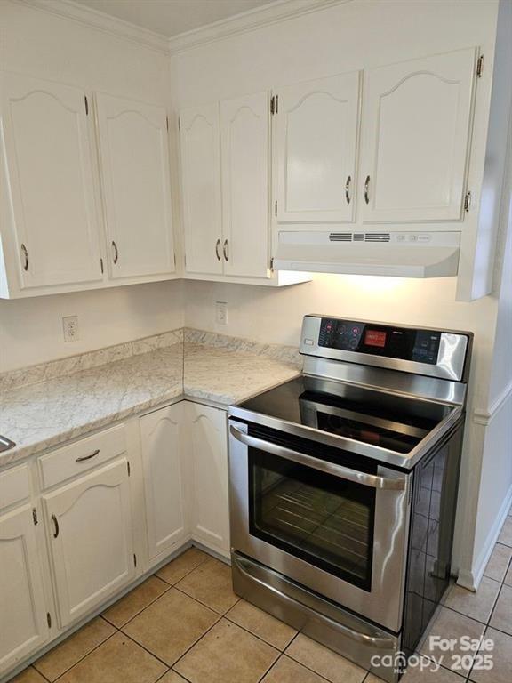 2819 Royal Ridge Lane