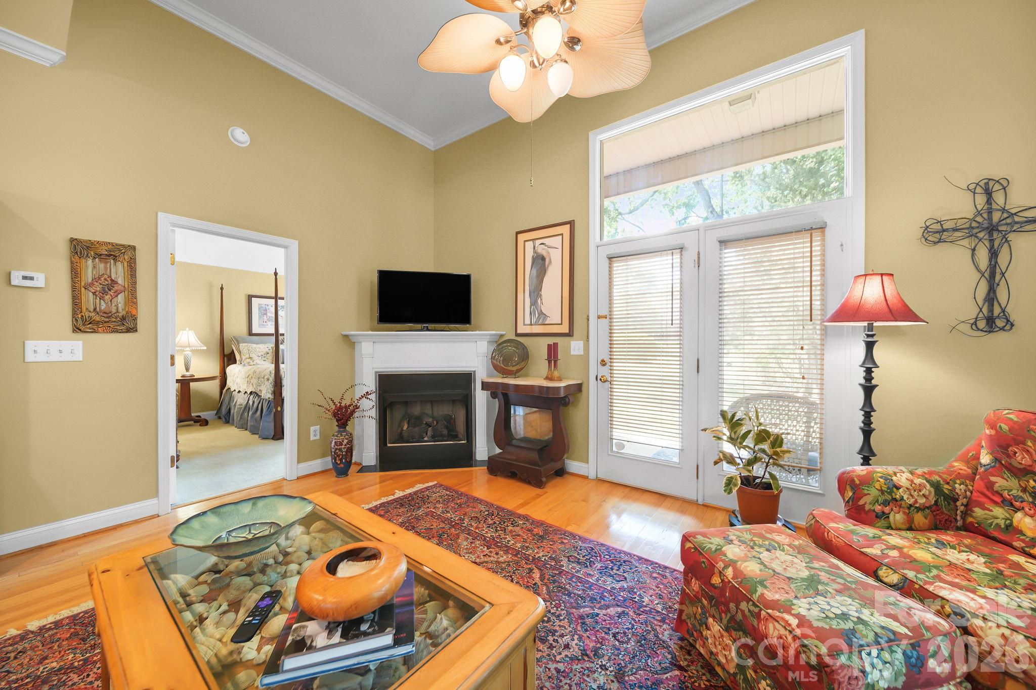 Mint Lake Village - Residential