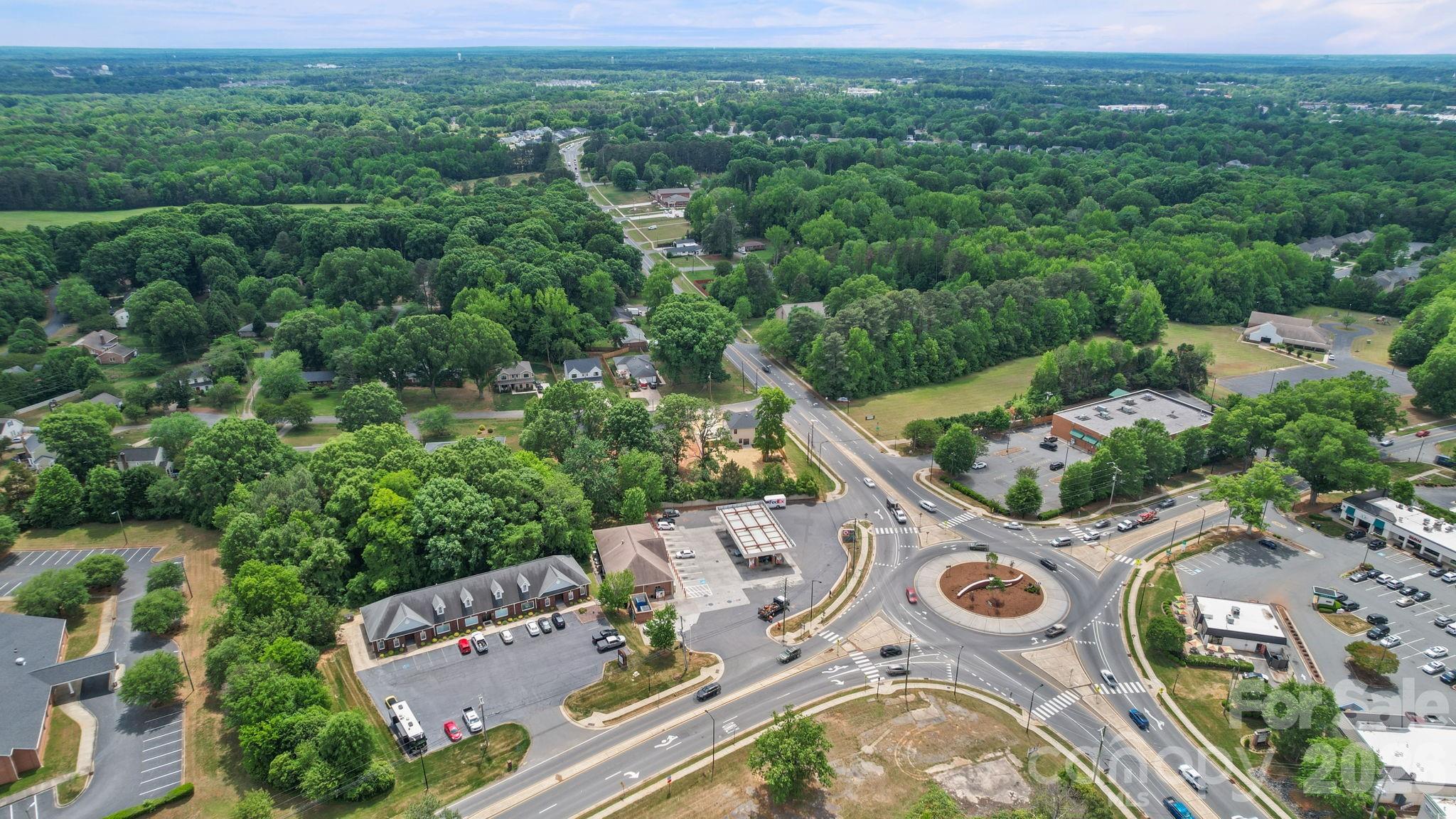 Mint Lake Village - Residential