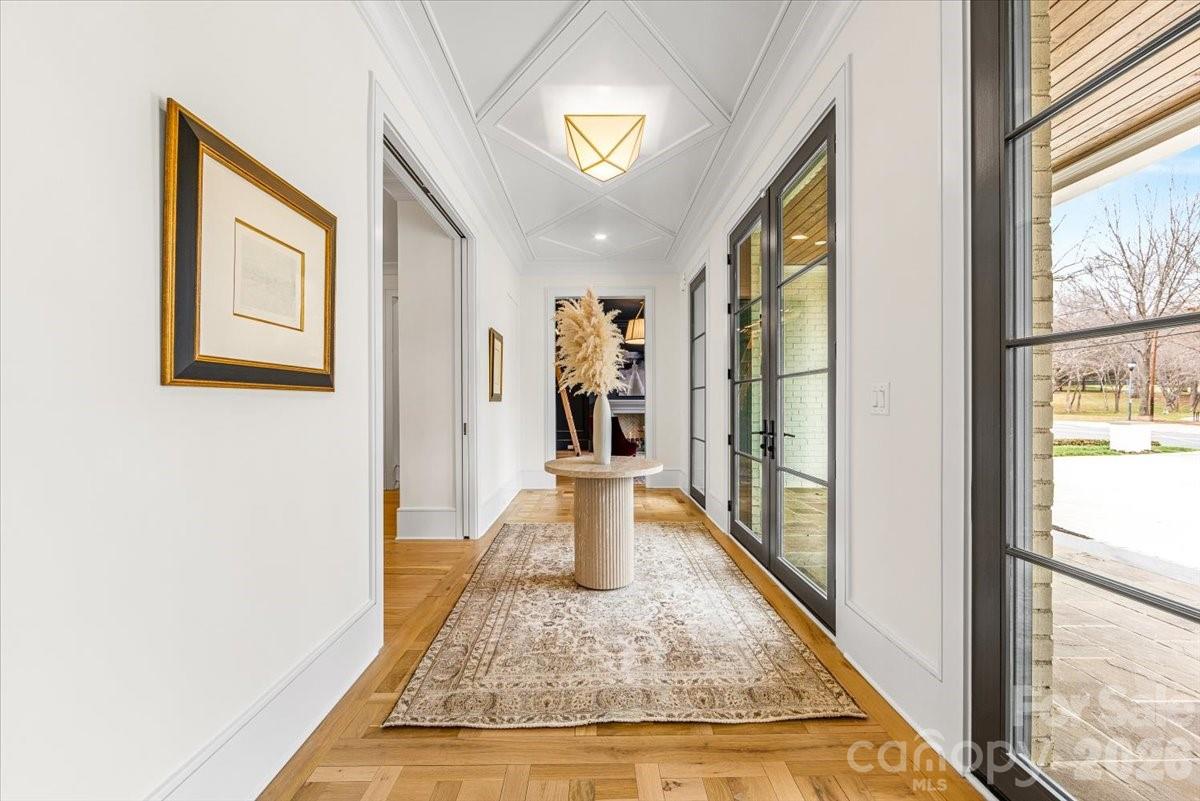 Myers Park - Residential