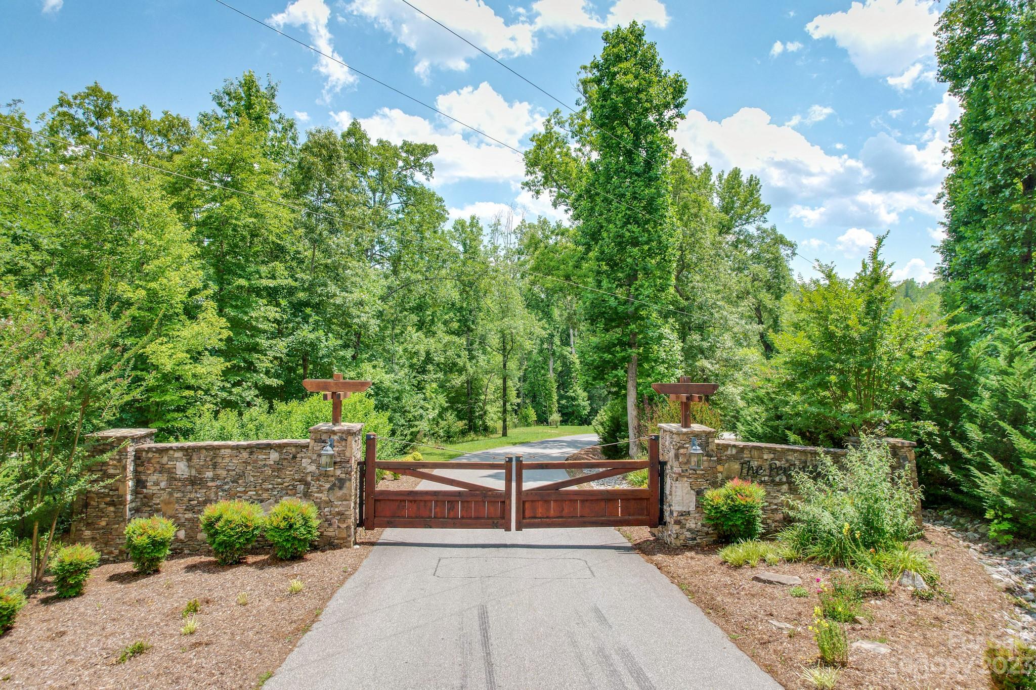 The Peninsula at Lake James - Land