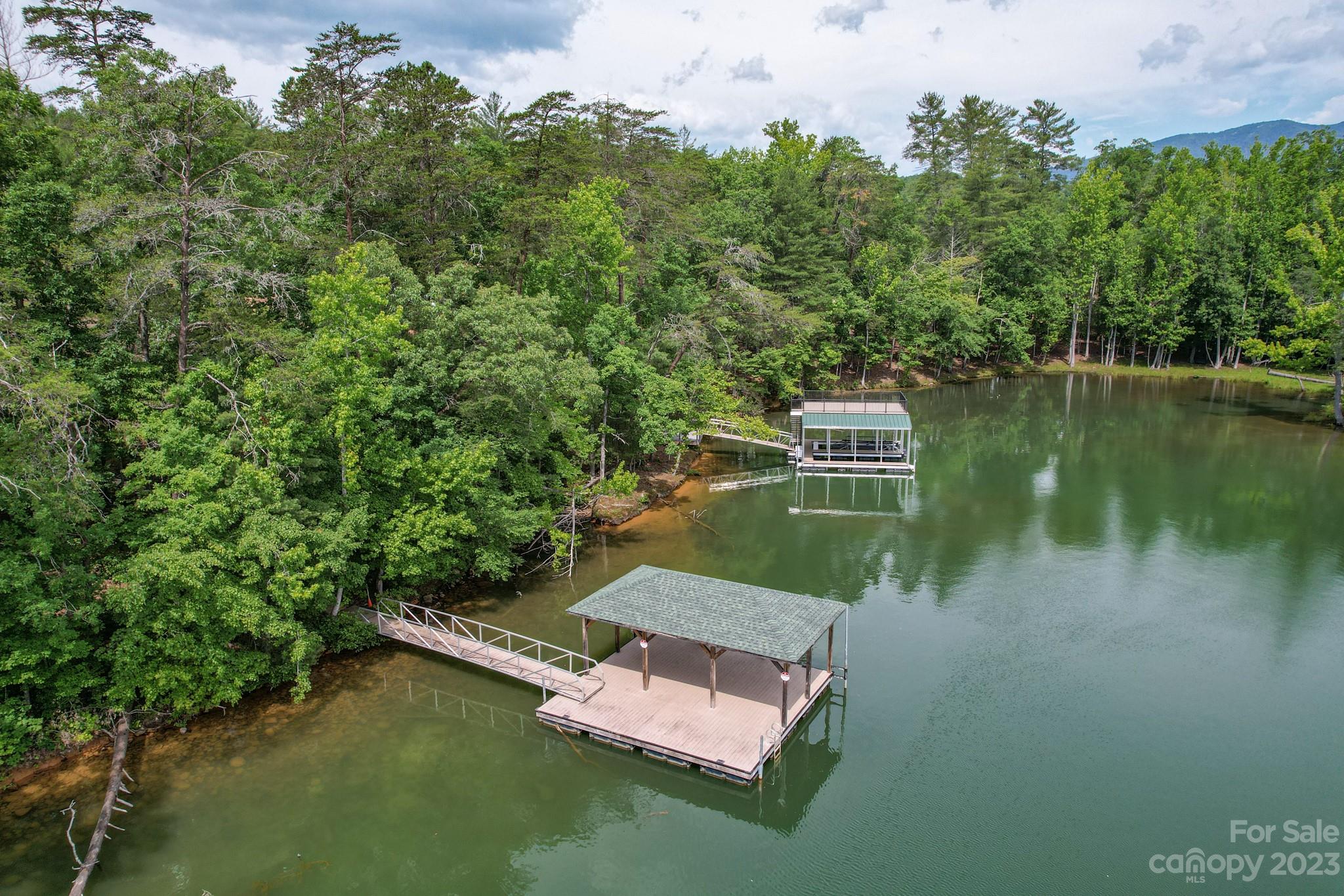 The Peninsula at Lake James - Land
