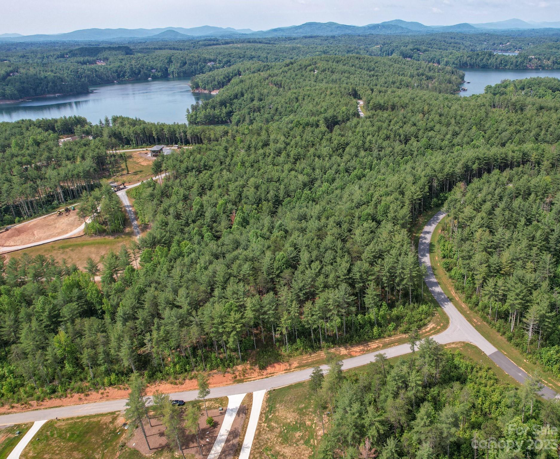 The Peninsula at Lake James - Land