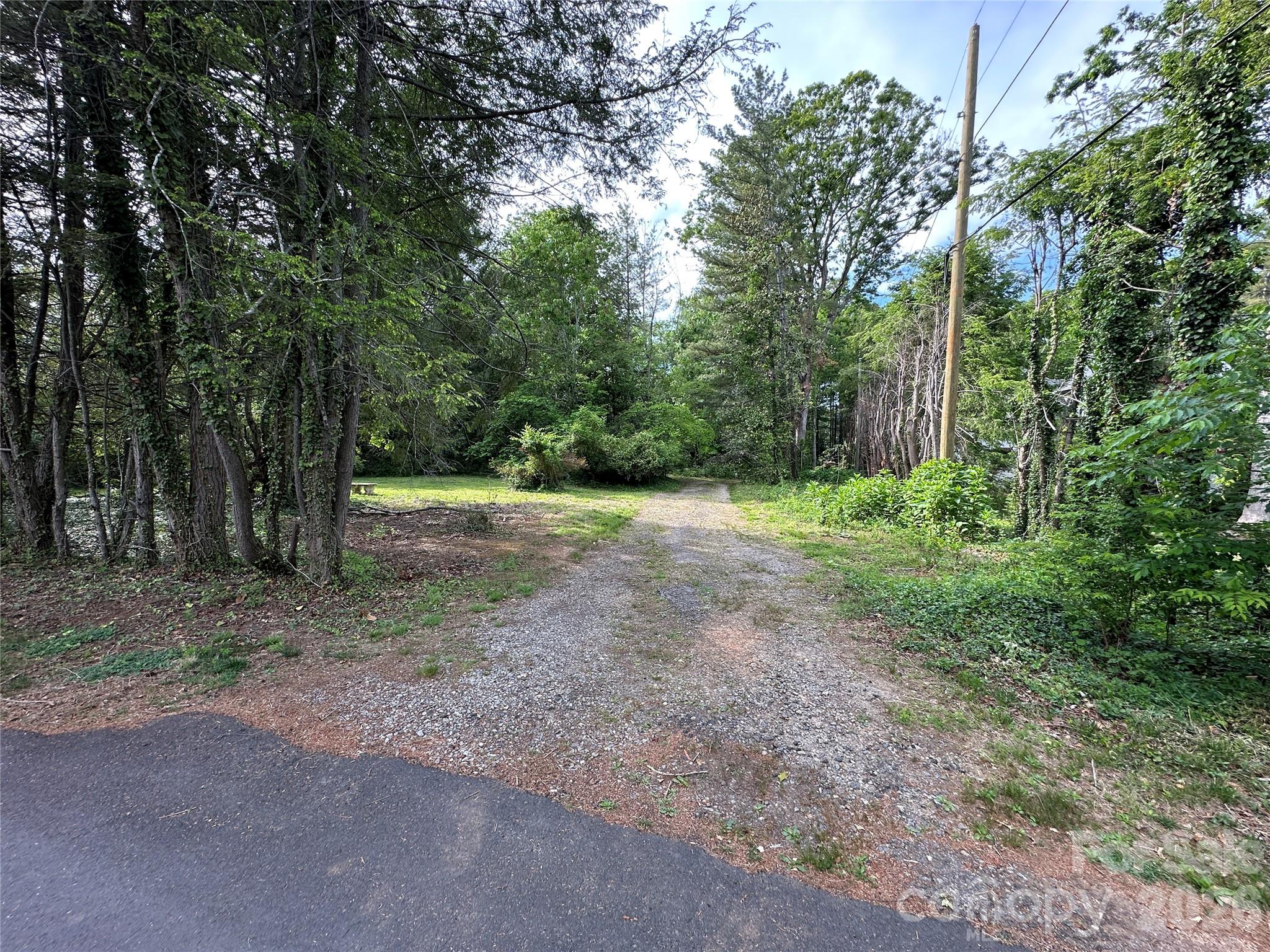5 Lone Pine Road