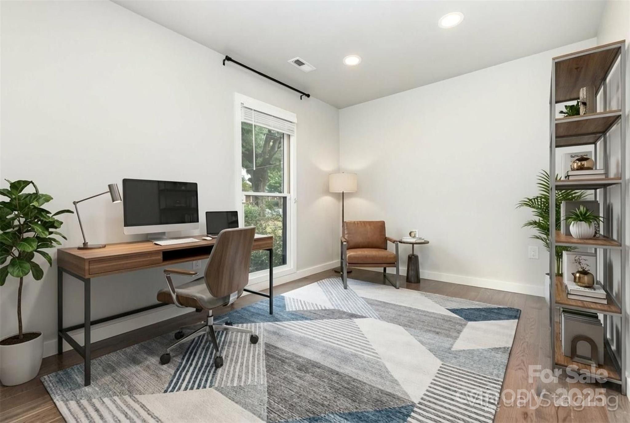 2105 Highland Street