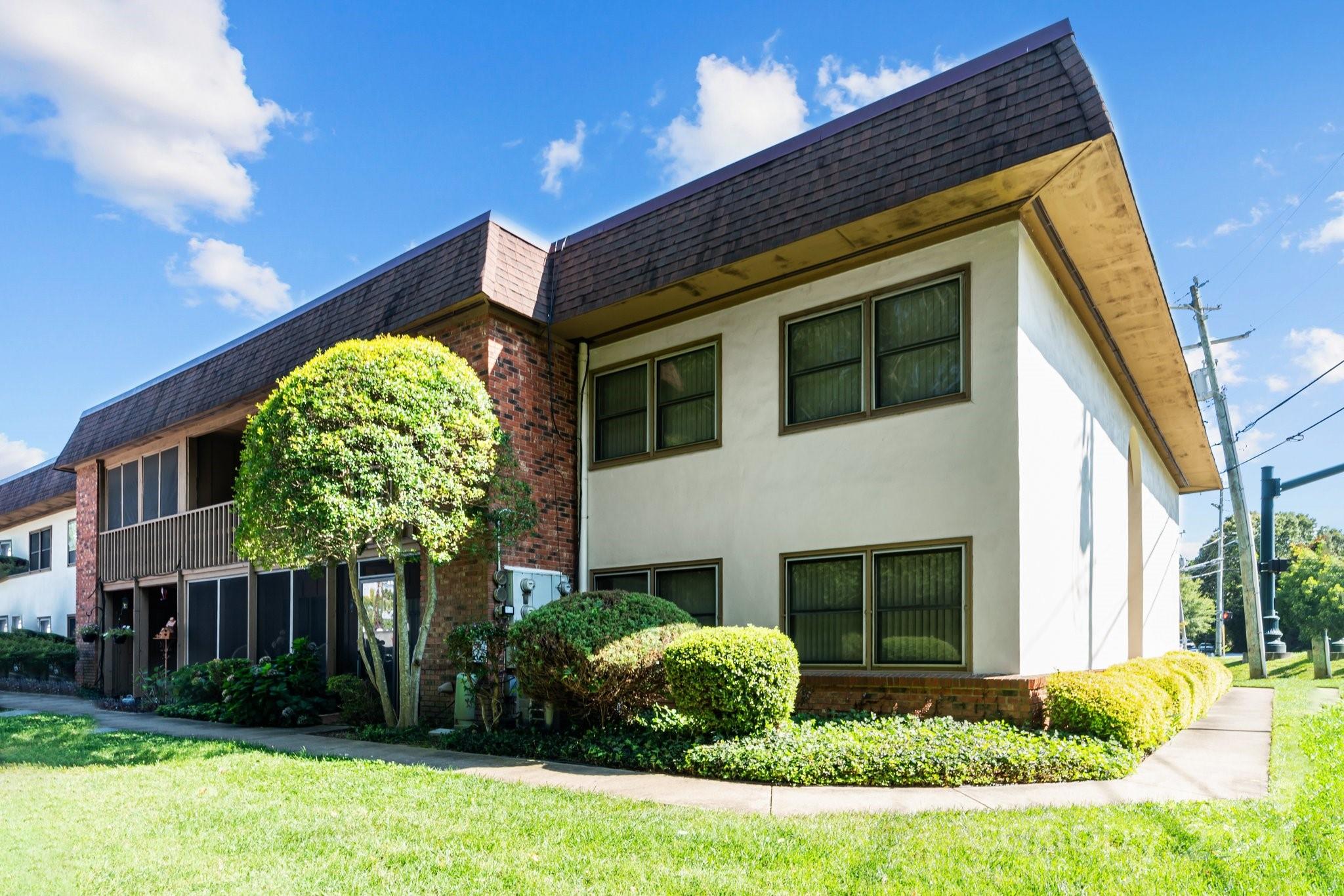 Holly Crest - Residential