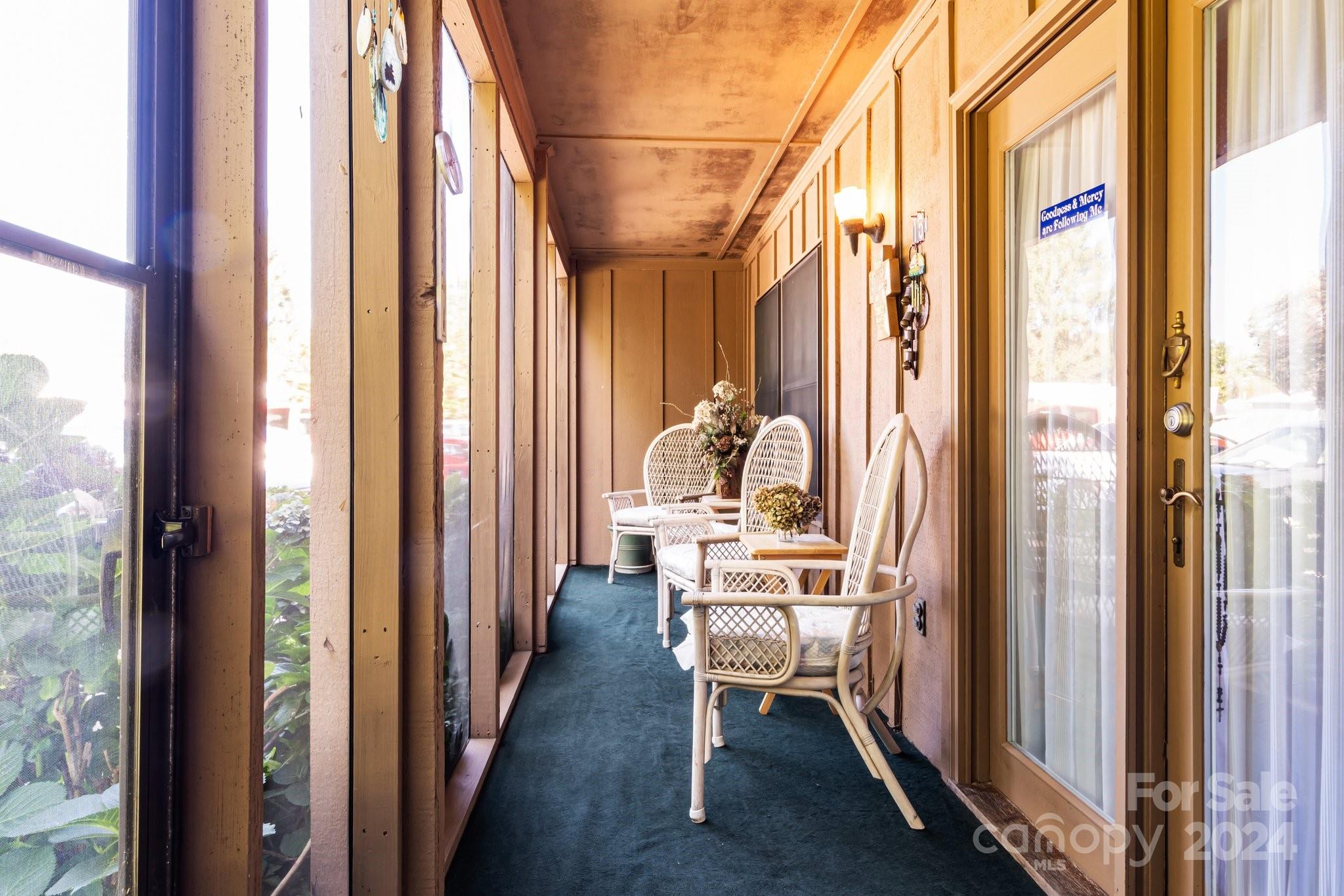 Holly Crest - Residential