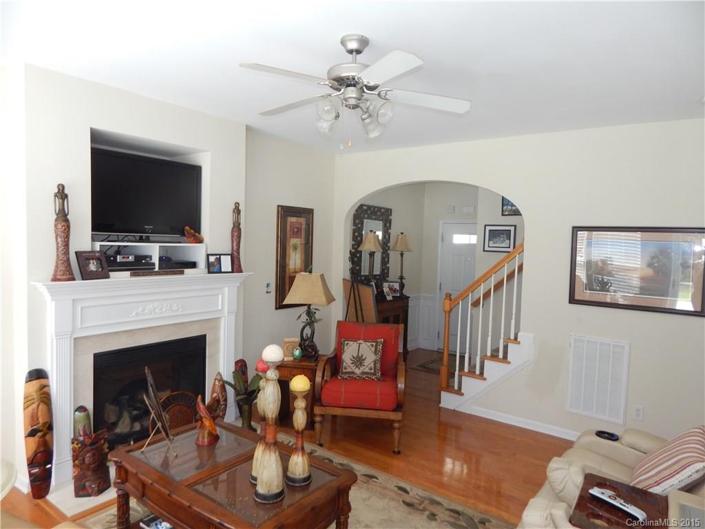 Ridge Pointe - Residential