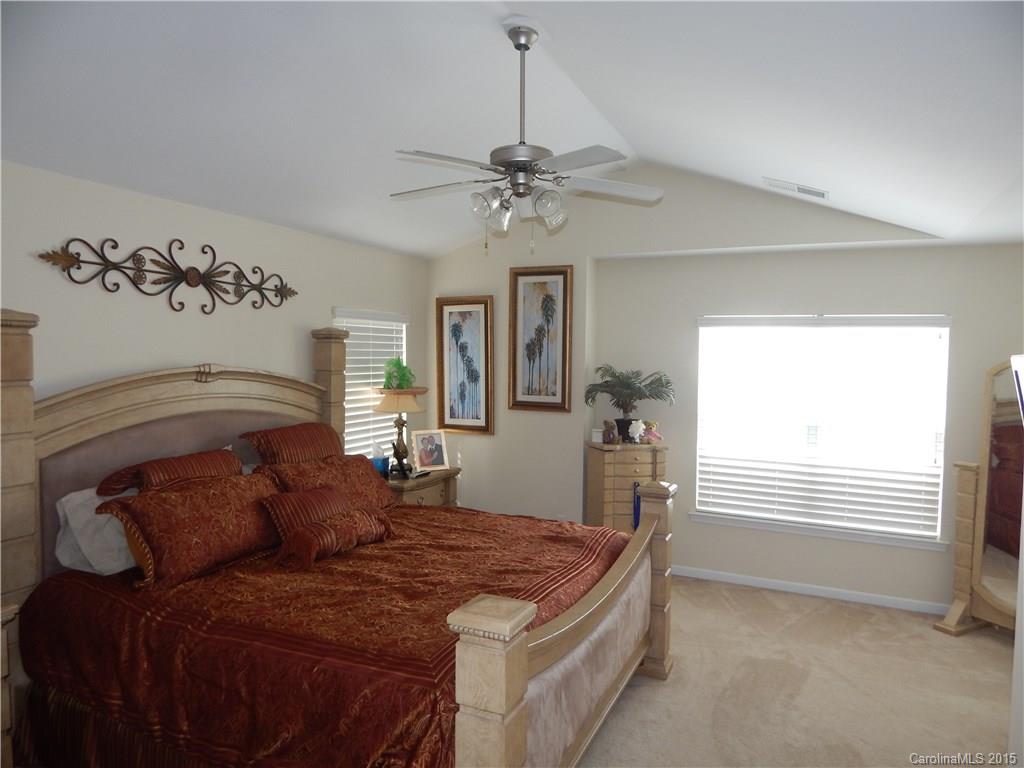 Ridge Pointe - Residential