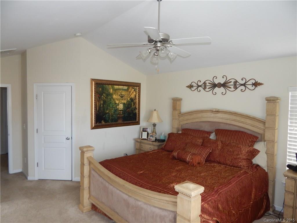 Ridge Pointe - Residential