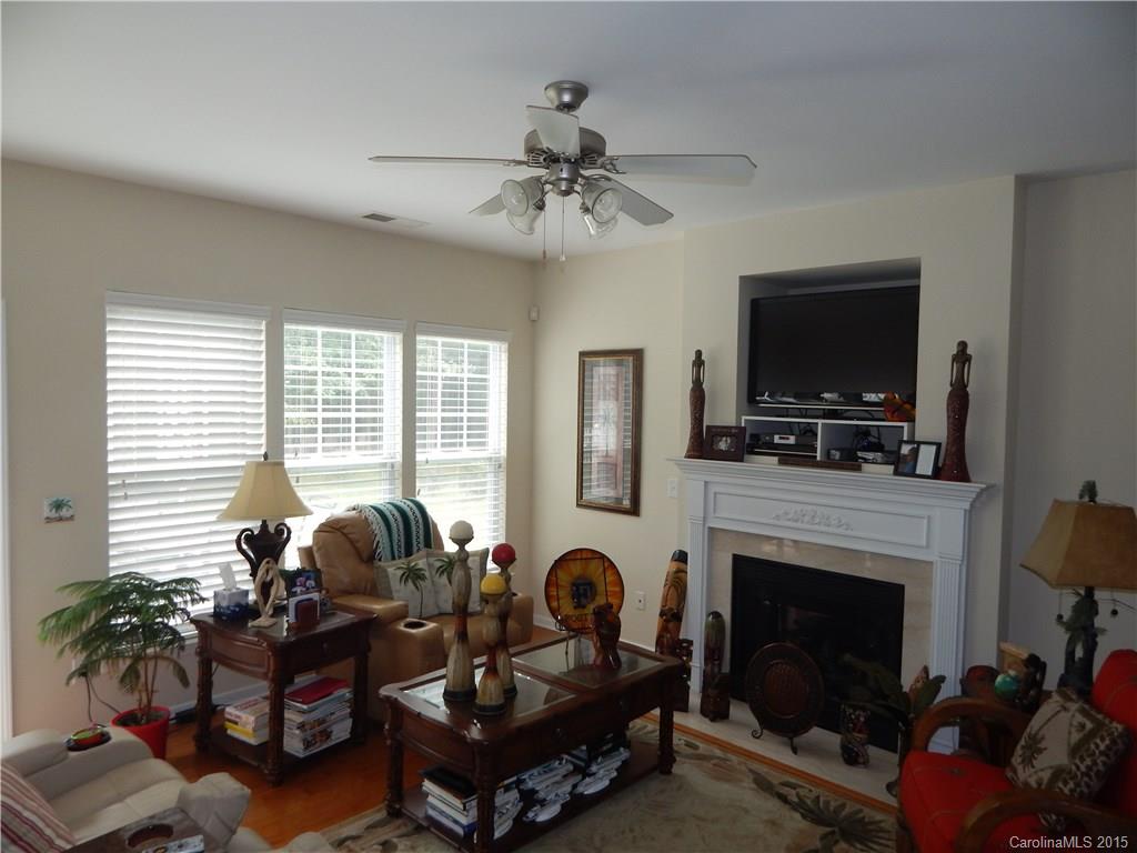Ridge Pointe - Residential