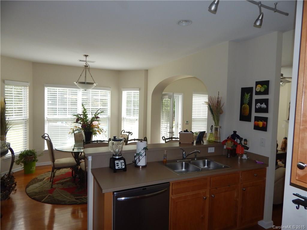 Ridge Pointe - Residential