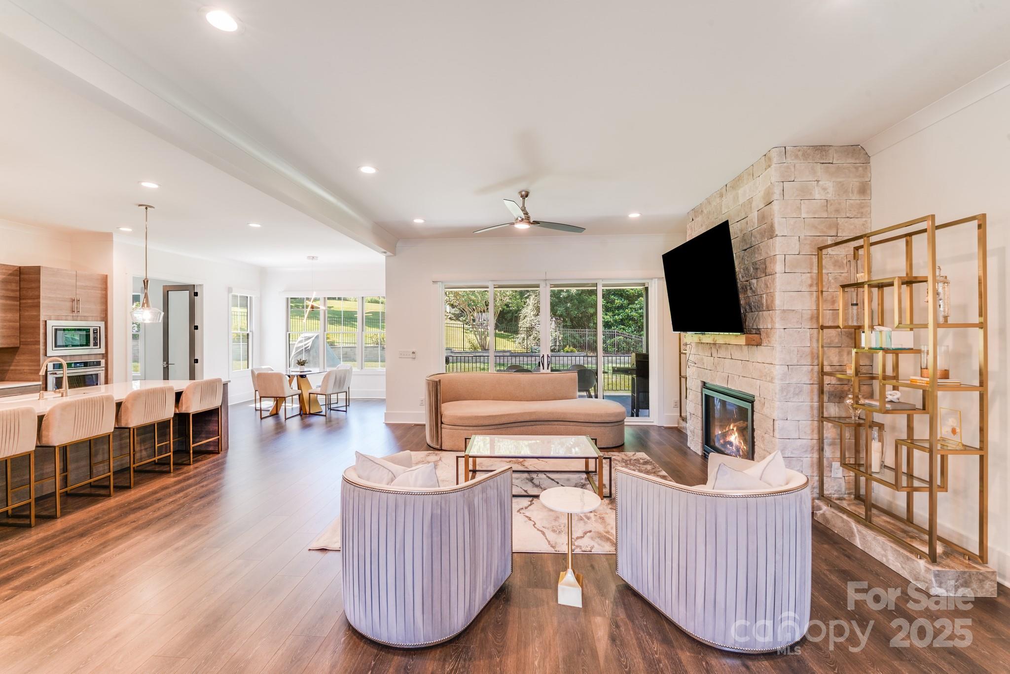 Greyson - Residential