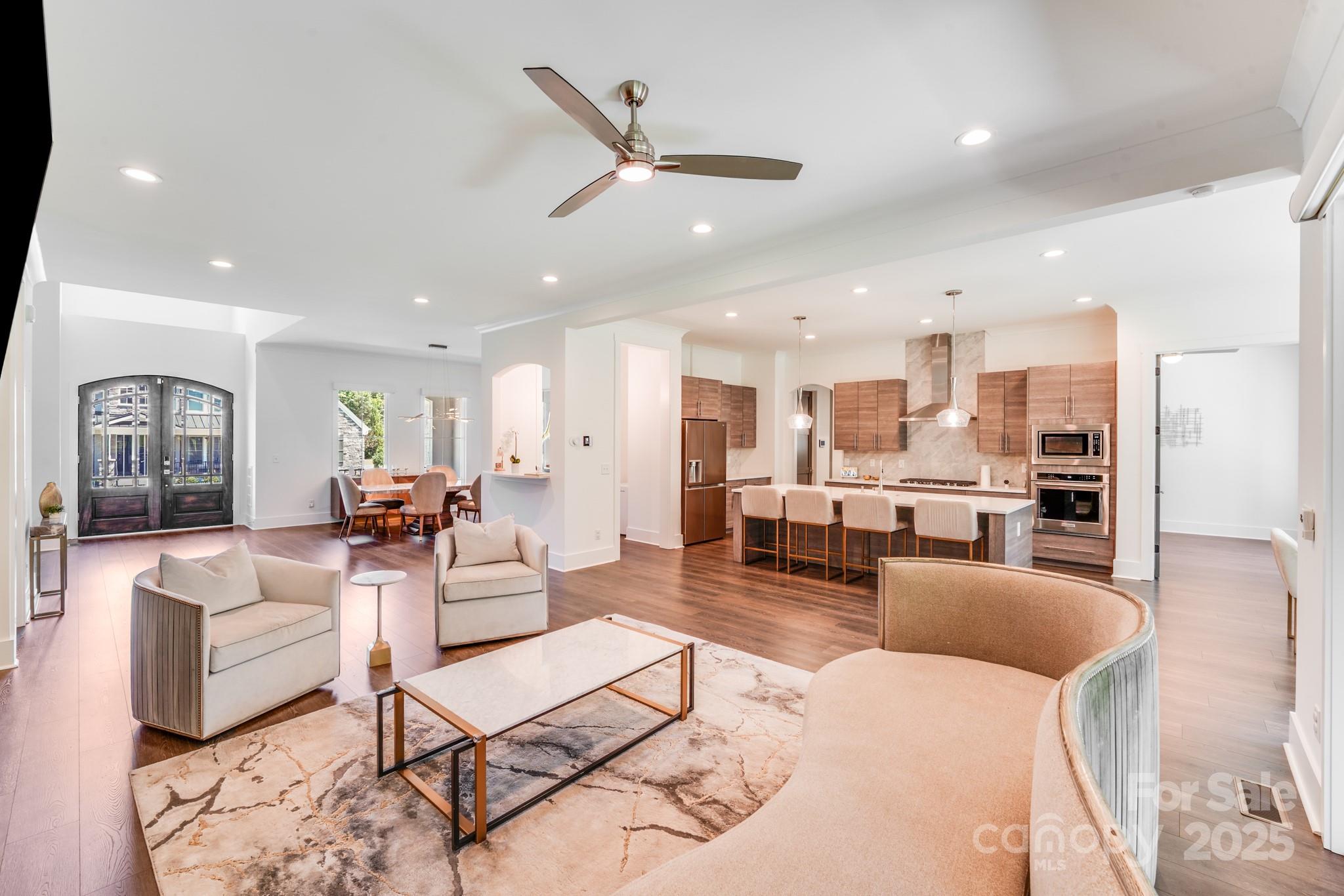9414 Greyson Ridge Drive 3
