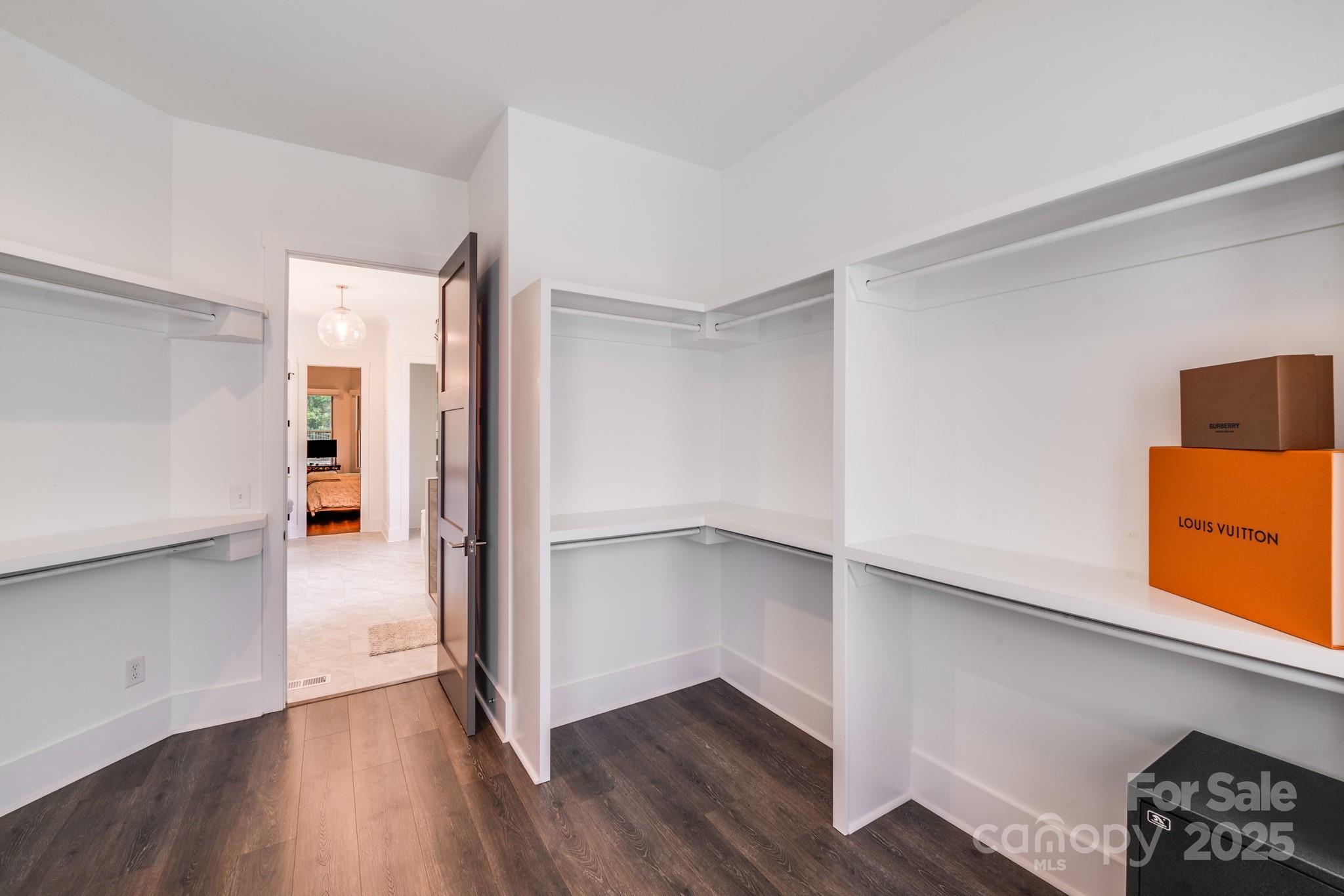 Greyson - Residential