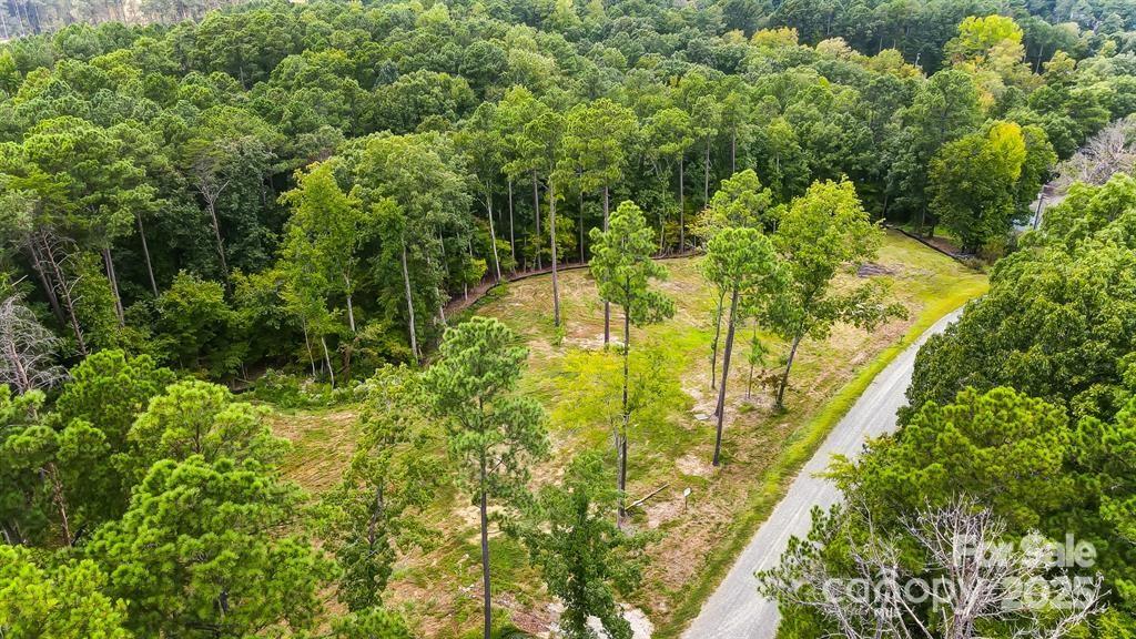 2021 & 2051 Fasana Road