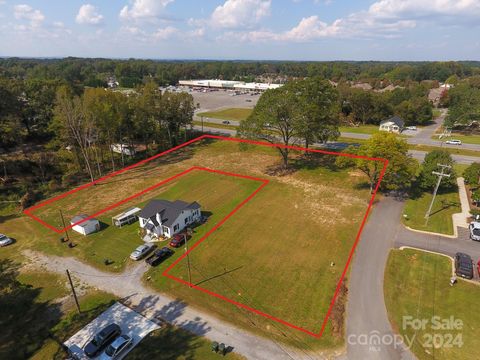 1301 Shelby Road Kings Mountain NC 28086
