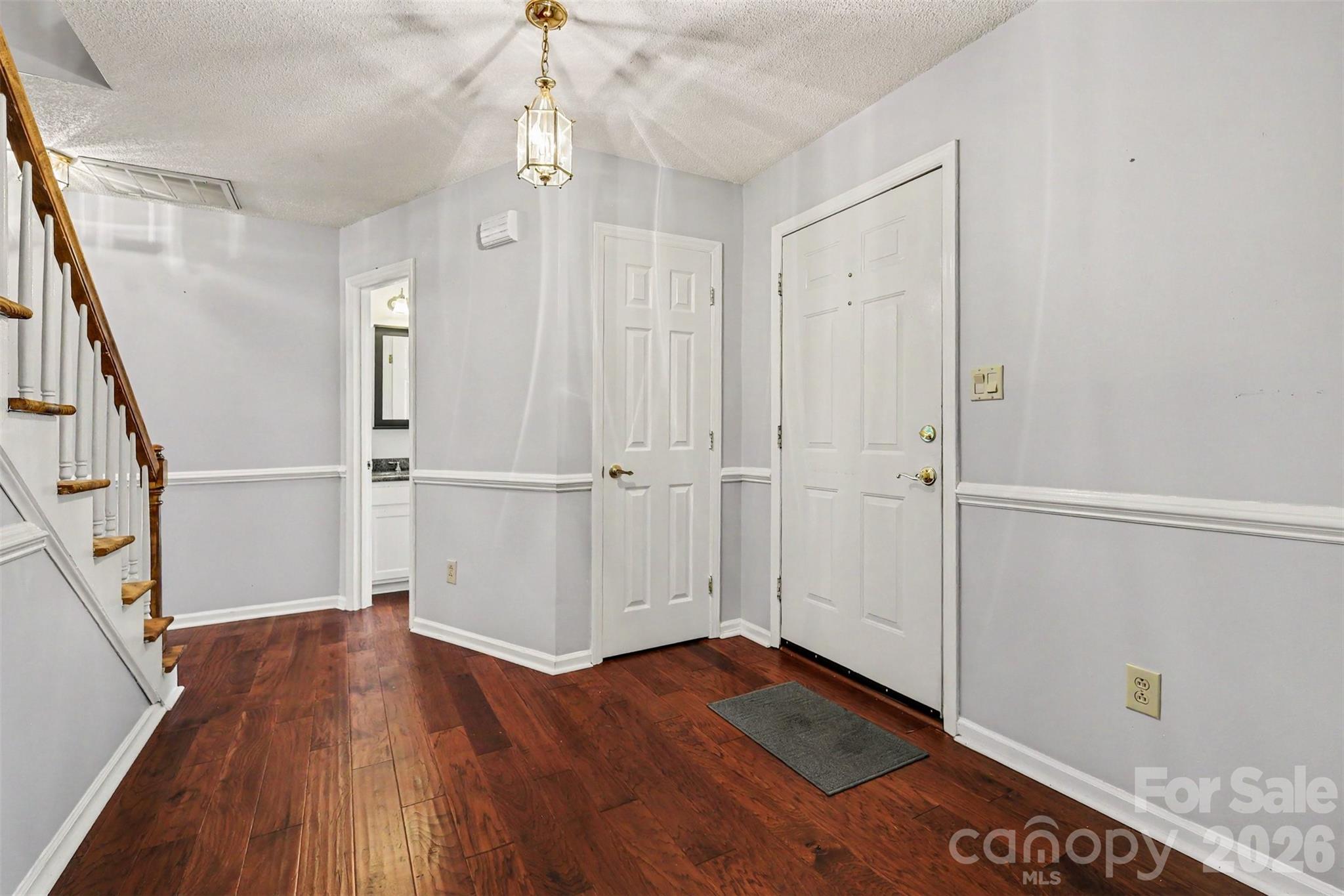 2238 Clonmel Place