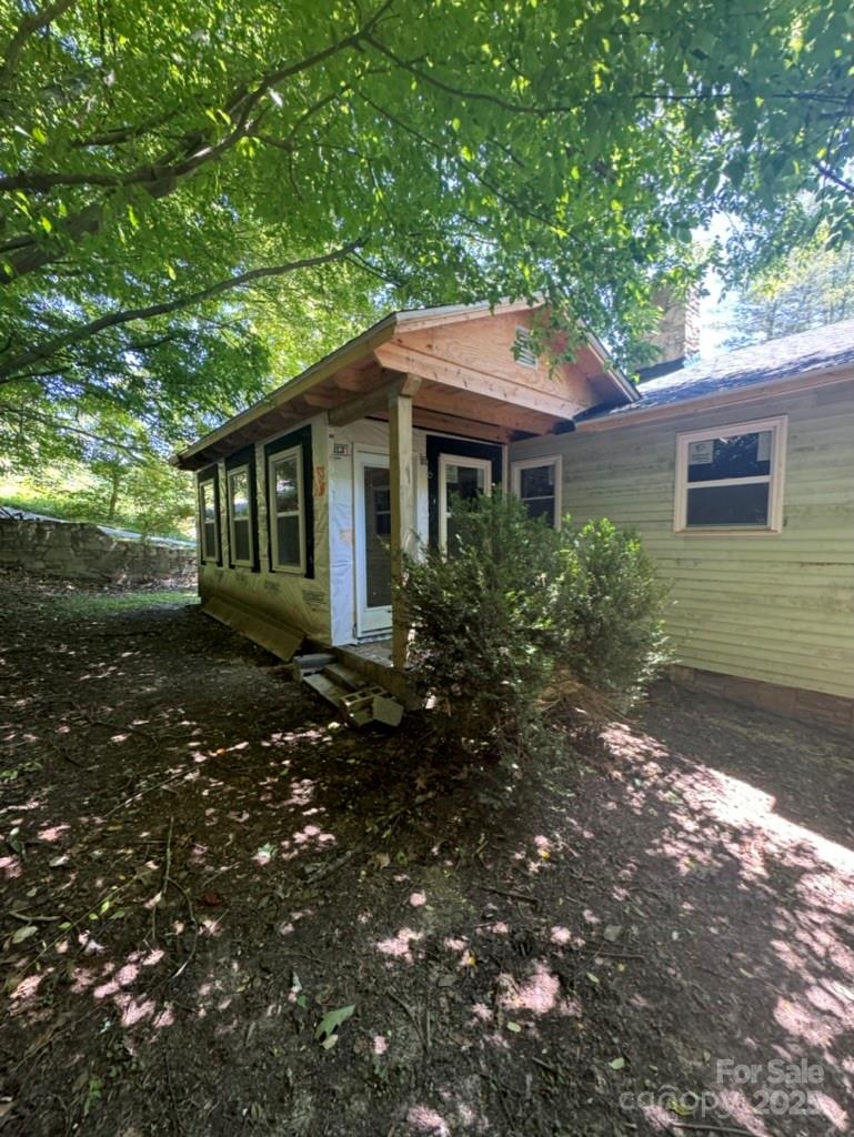 Listing image 1
