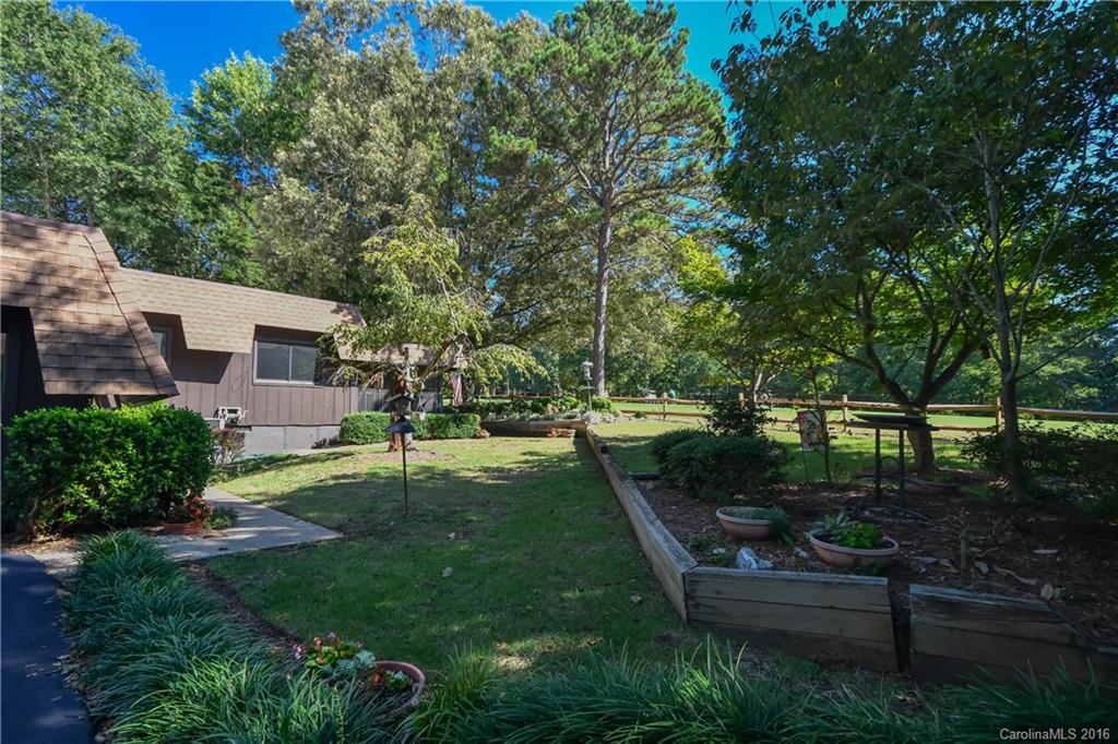 Tega Cay - Residential