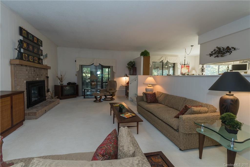 Tega Cay - Residential