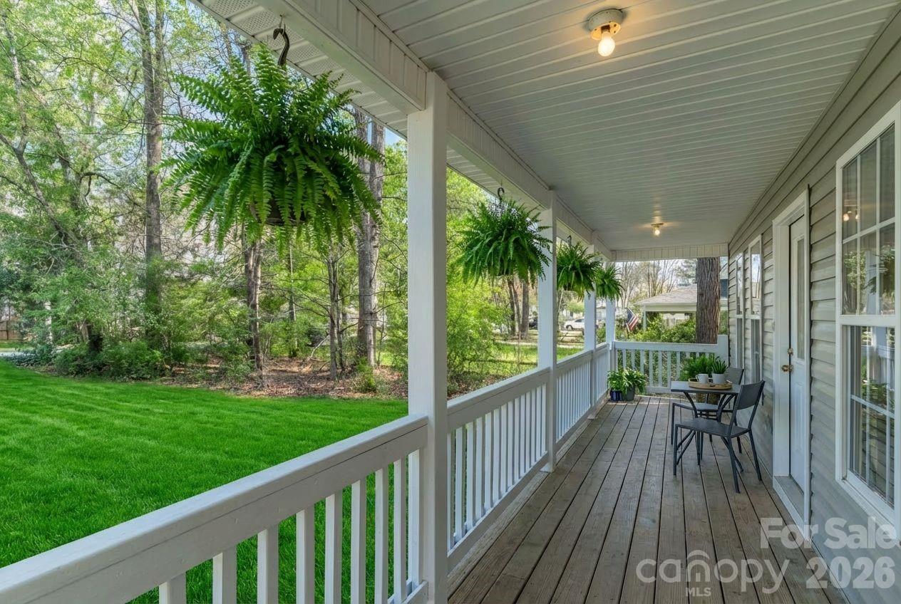 7750 Red Robin Trail