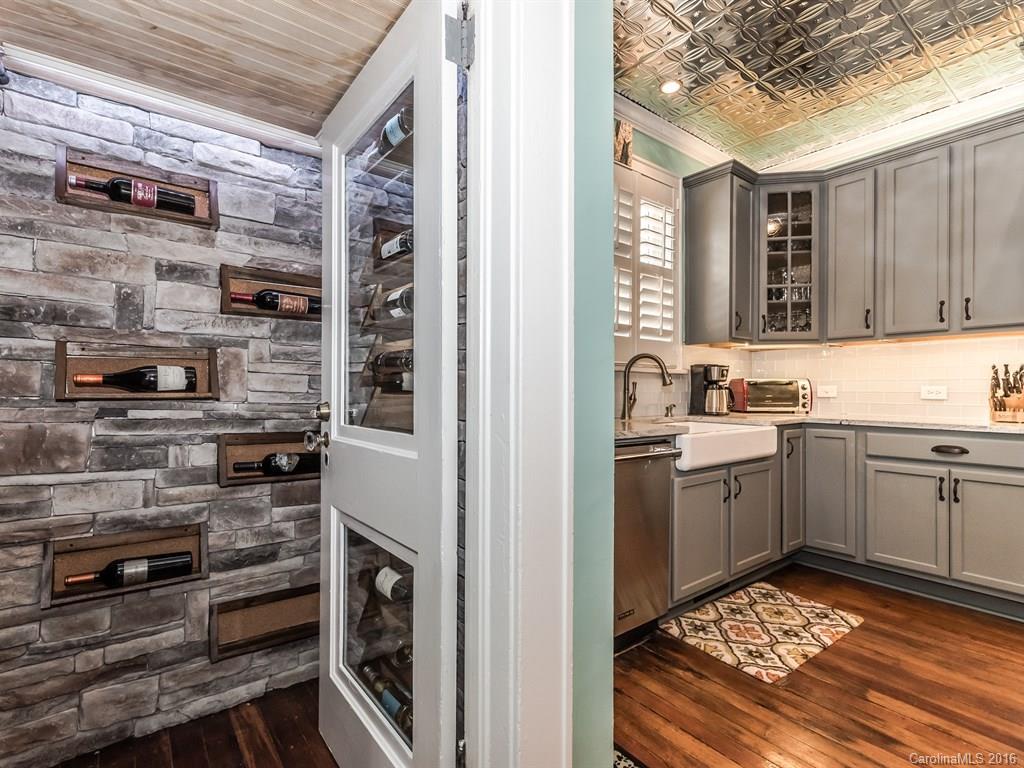 Wesley Heights - Residential Lease