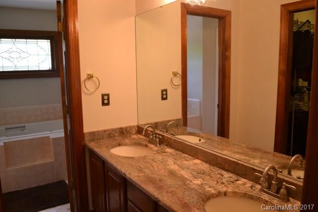 Beacon Knoll - Residential