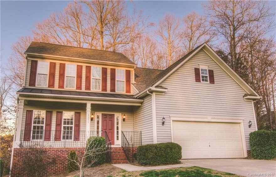 Sunset Pointe Cul-de-Sac Home - Walking Distance to Lake Wylie! This Beautiful Home Features a Spacious Owner’s Suite Downstairs, and Two Oversized Bedrooms & Loft Upstairs. Open Floorplan perfect for Entertaining! Large Great Room with Vaulted Ceiling and Fireplace. Brand New Carpet! Brand New Paint! Tons of Storage in the Extra Tall Crawl Space!  Community Features a Beach, Pool, and Boat Storage.  Relax in the Bright and Cheery Sunroom on this Private Wooded Homesite with a Great Backyard!