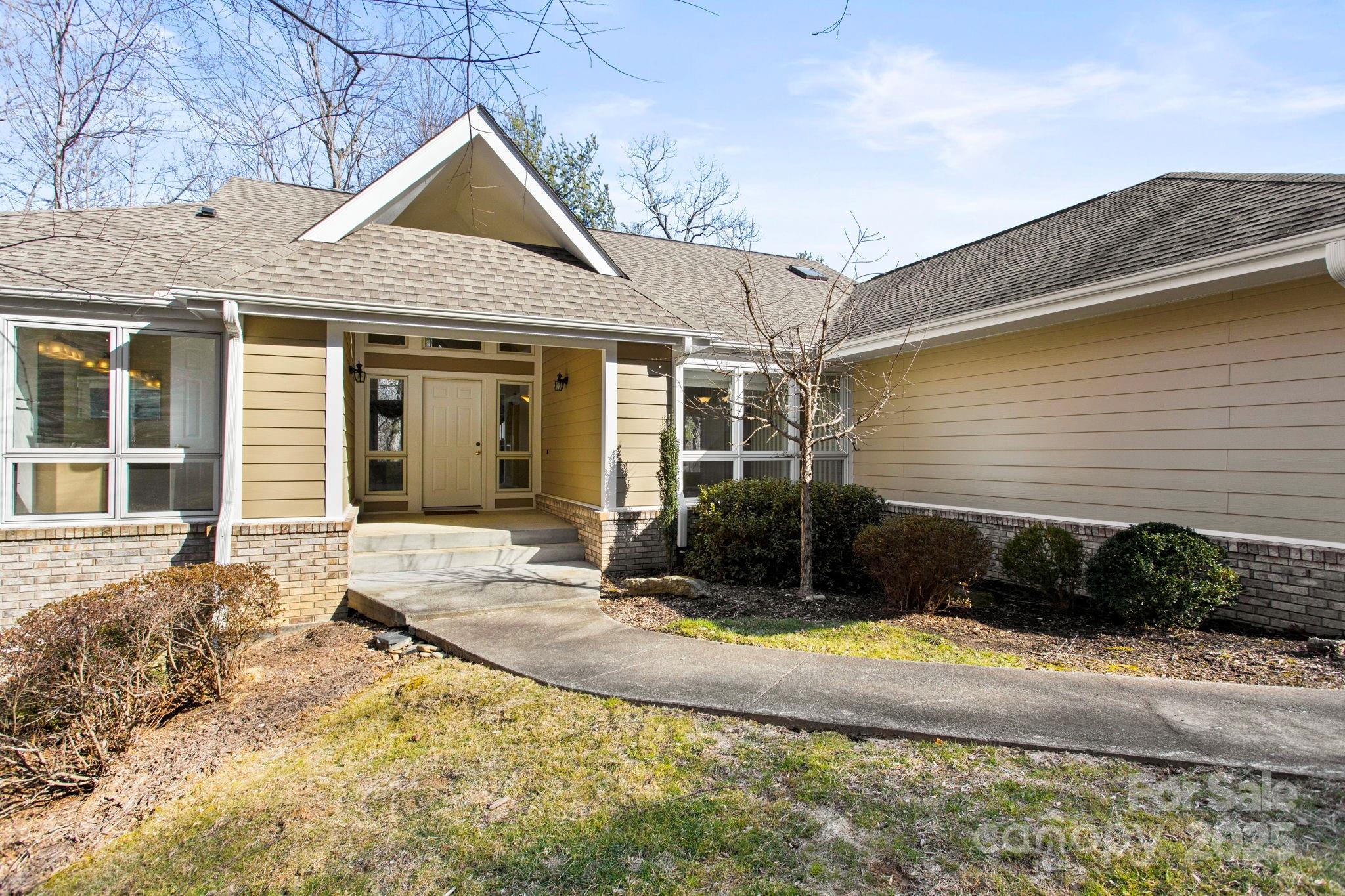 514 Cobblestone Lane