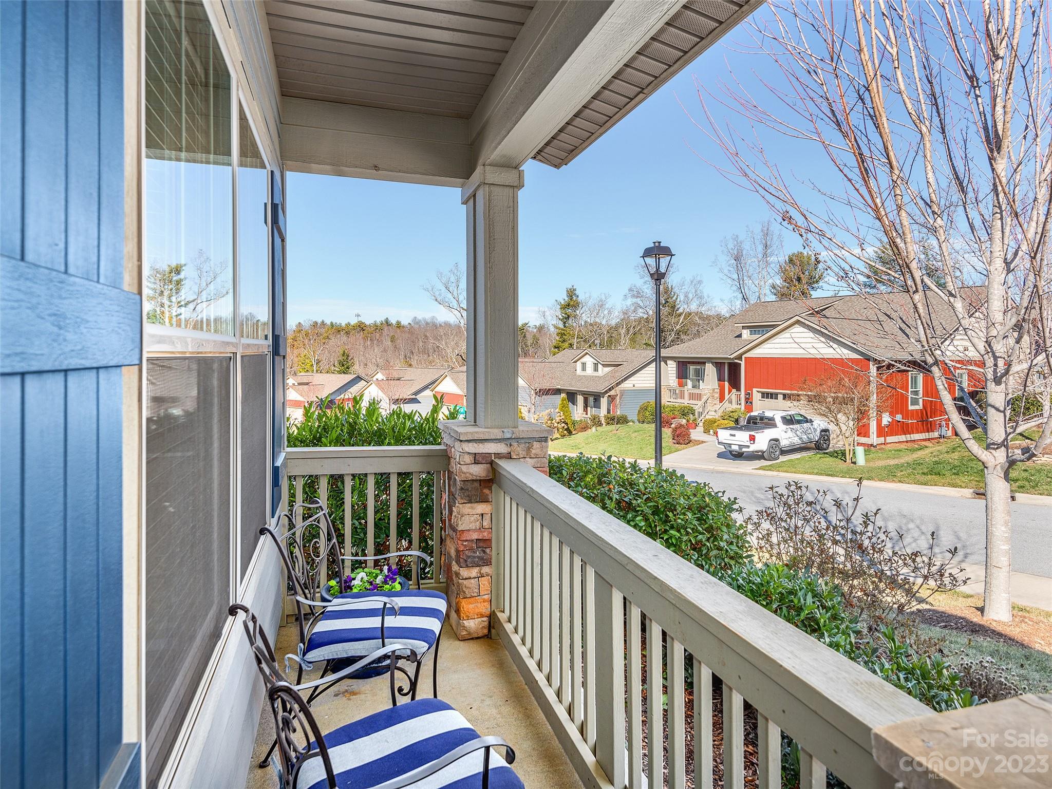 Creekside Village - Residential