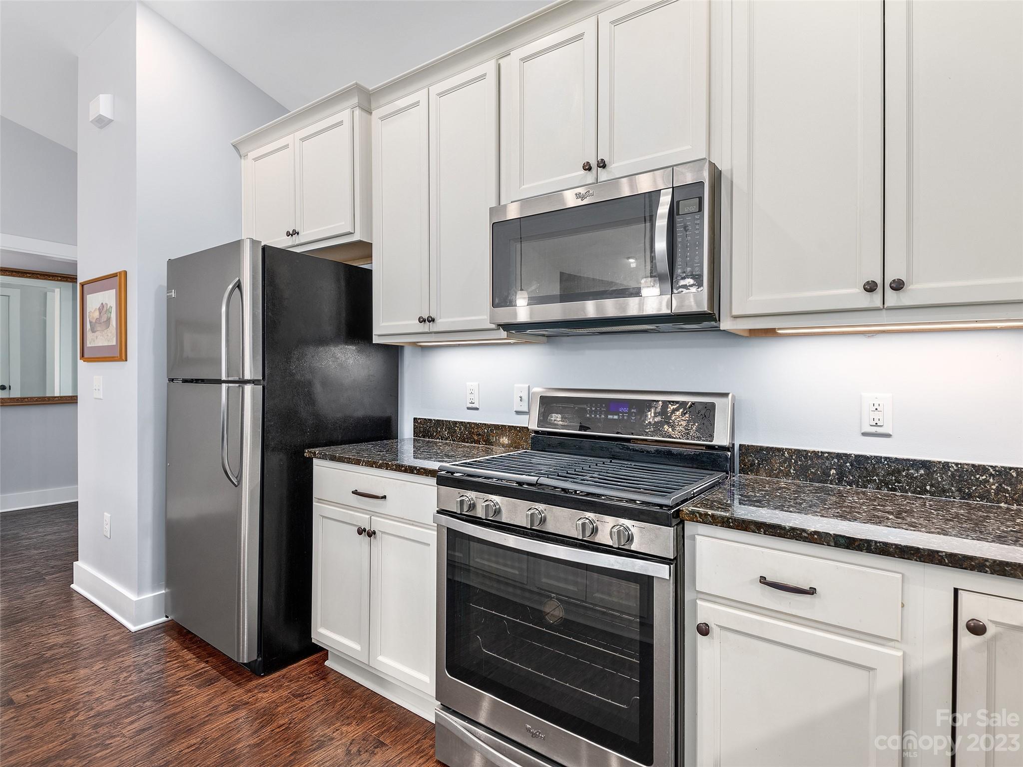 Creekside Village - Residential