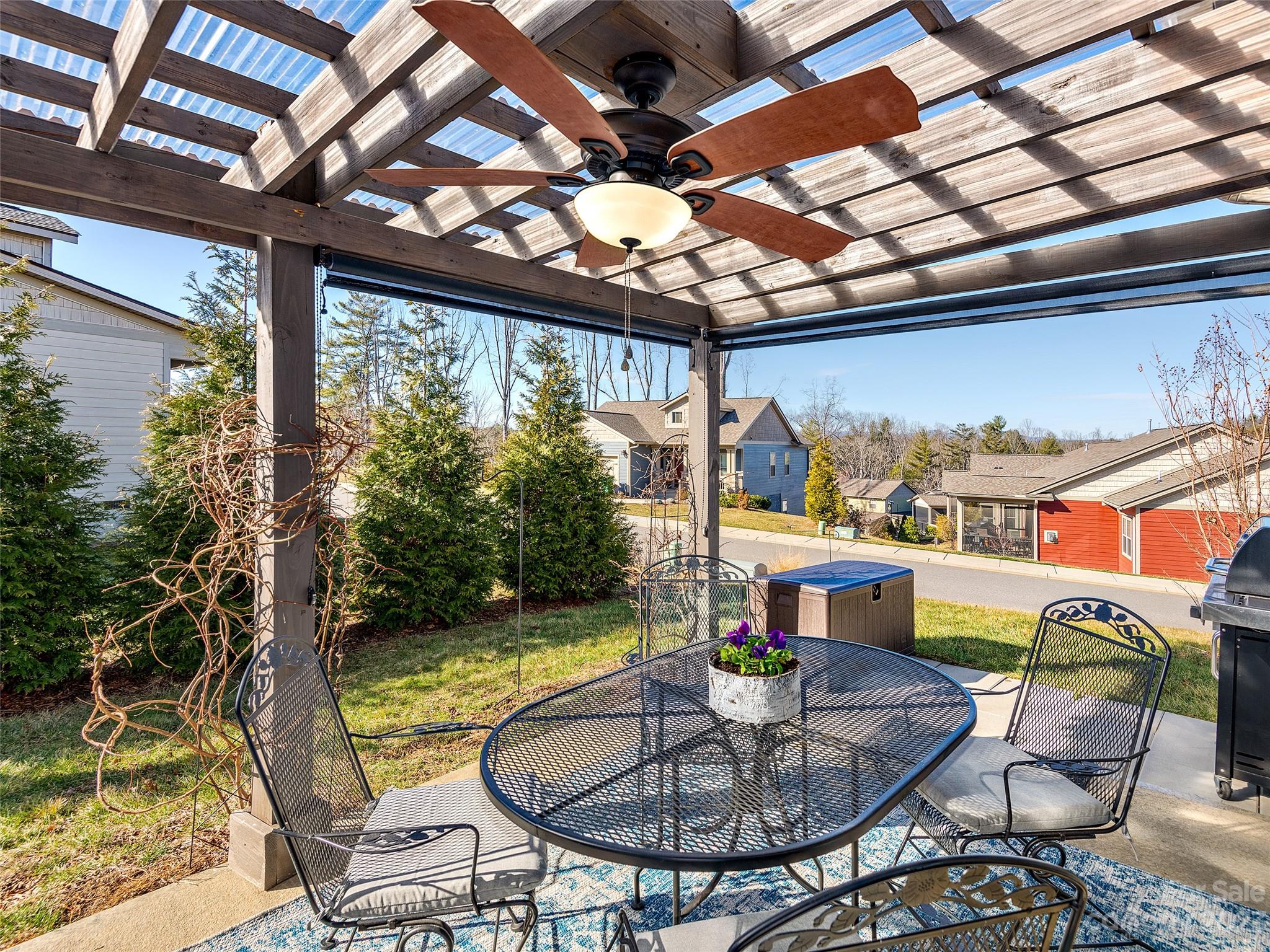 Creekside Village - Residential