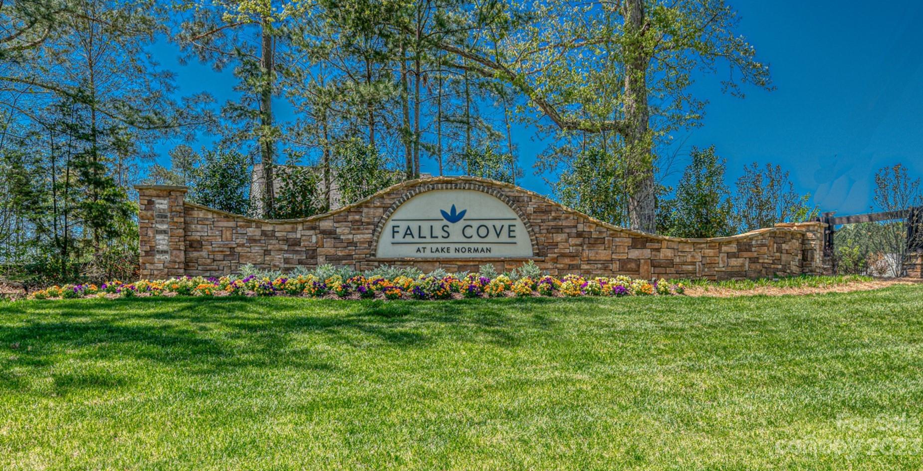 Falls Cove at Lake Norman - Residential