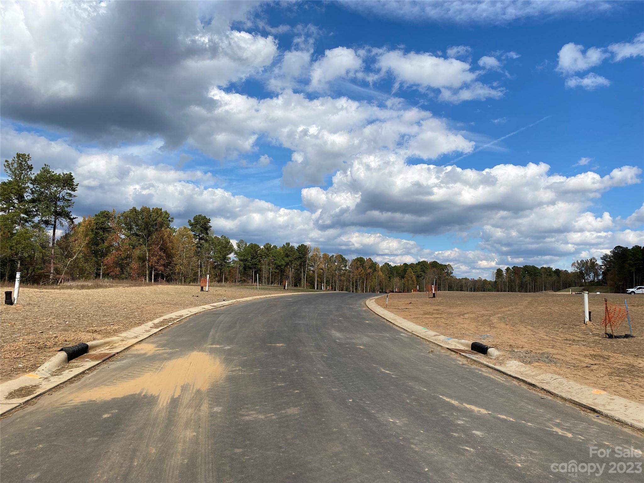 Falls Cove at Lake Norman - Residential
