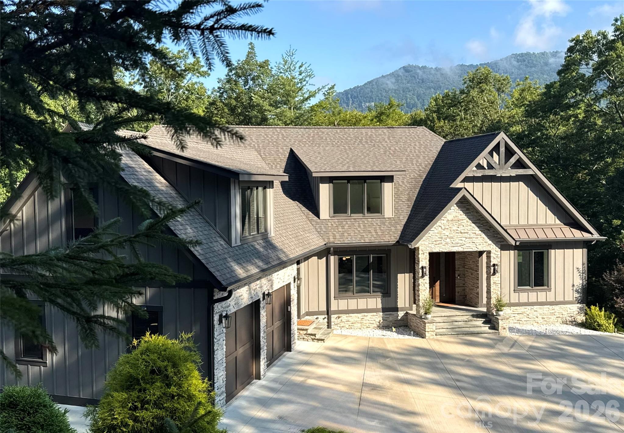 8 Lakeview Drive
