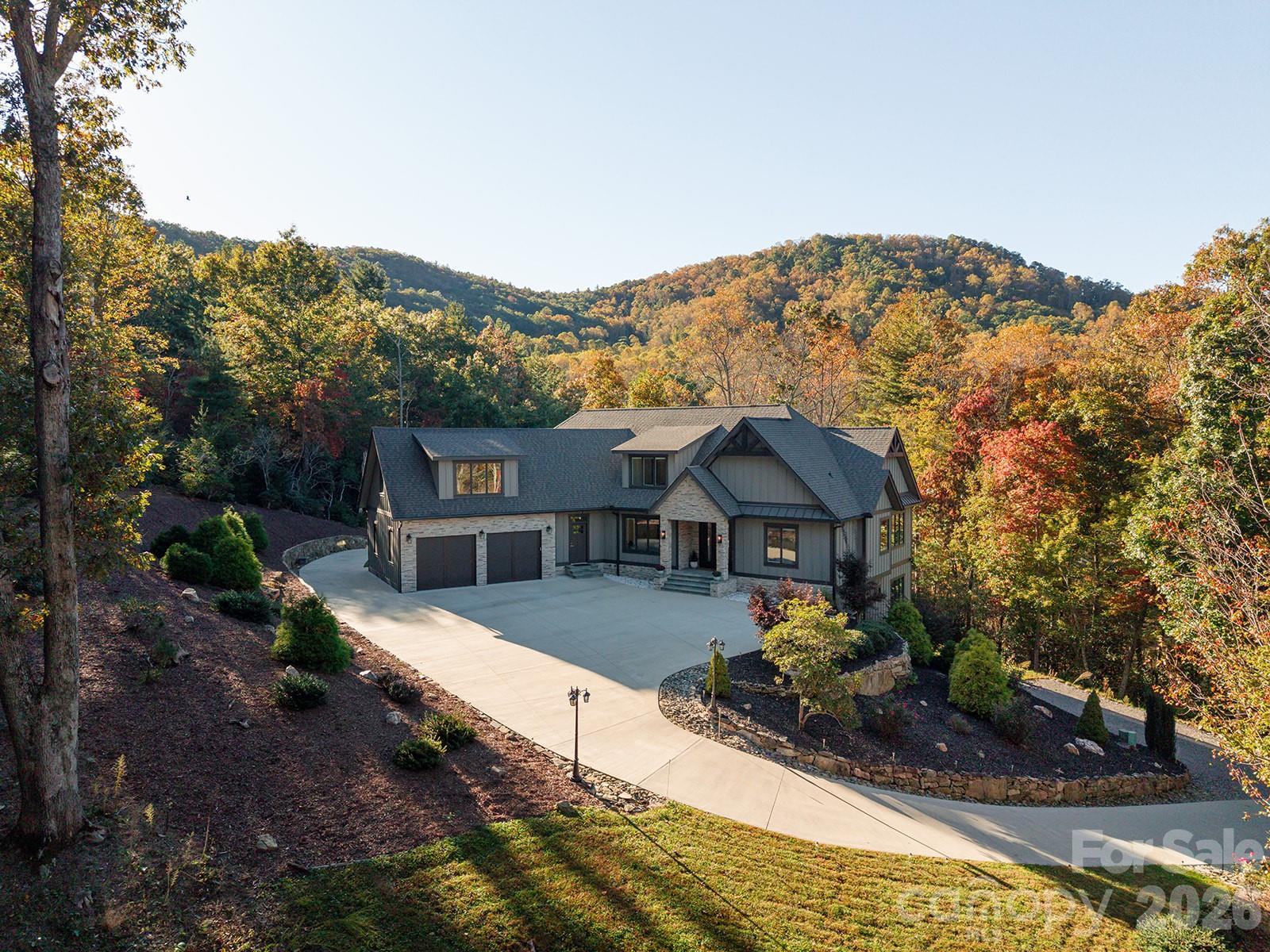8 Lakeview Drive