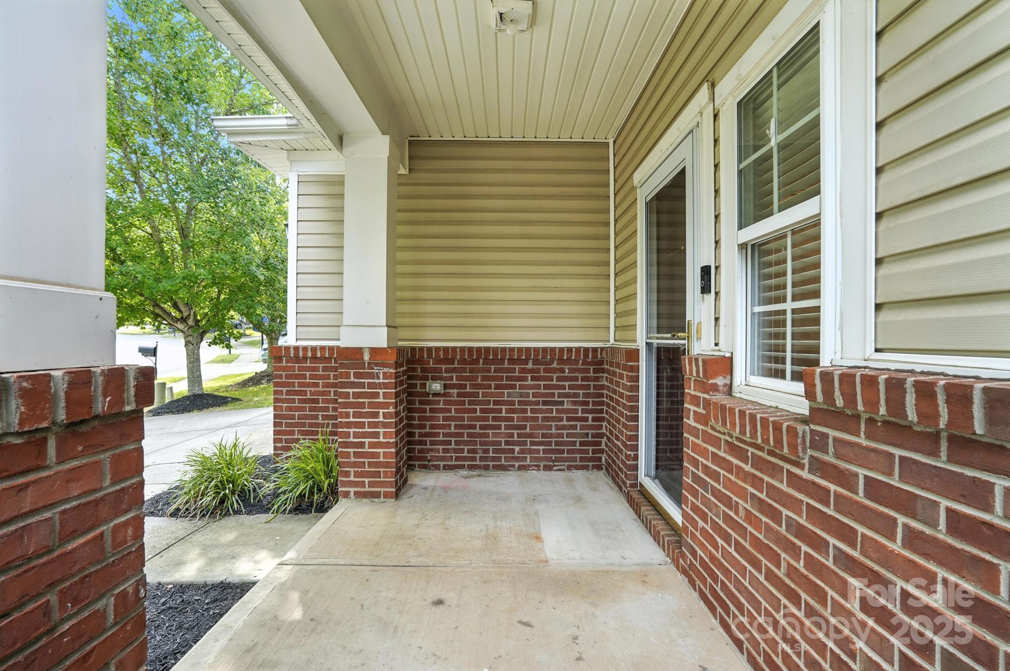 9139 Seamill Road