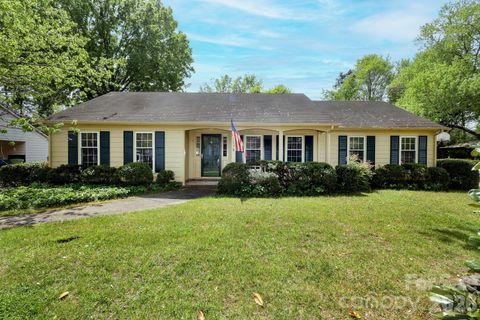 2000 Lawton Bluff Road Charlotte NC 28226