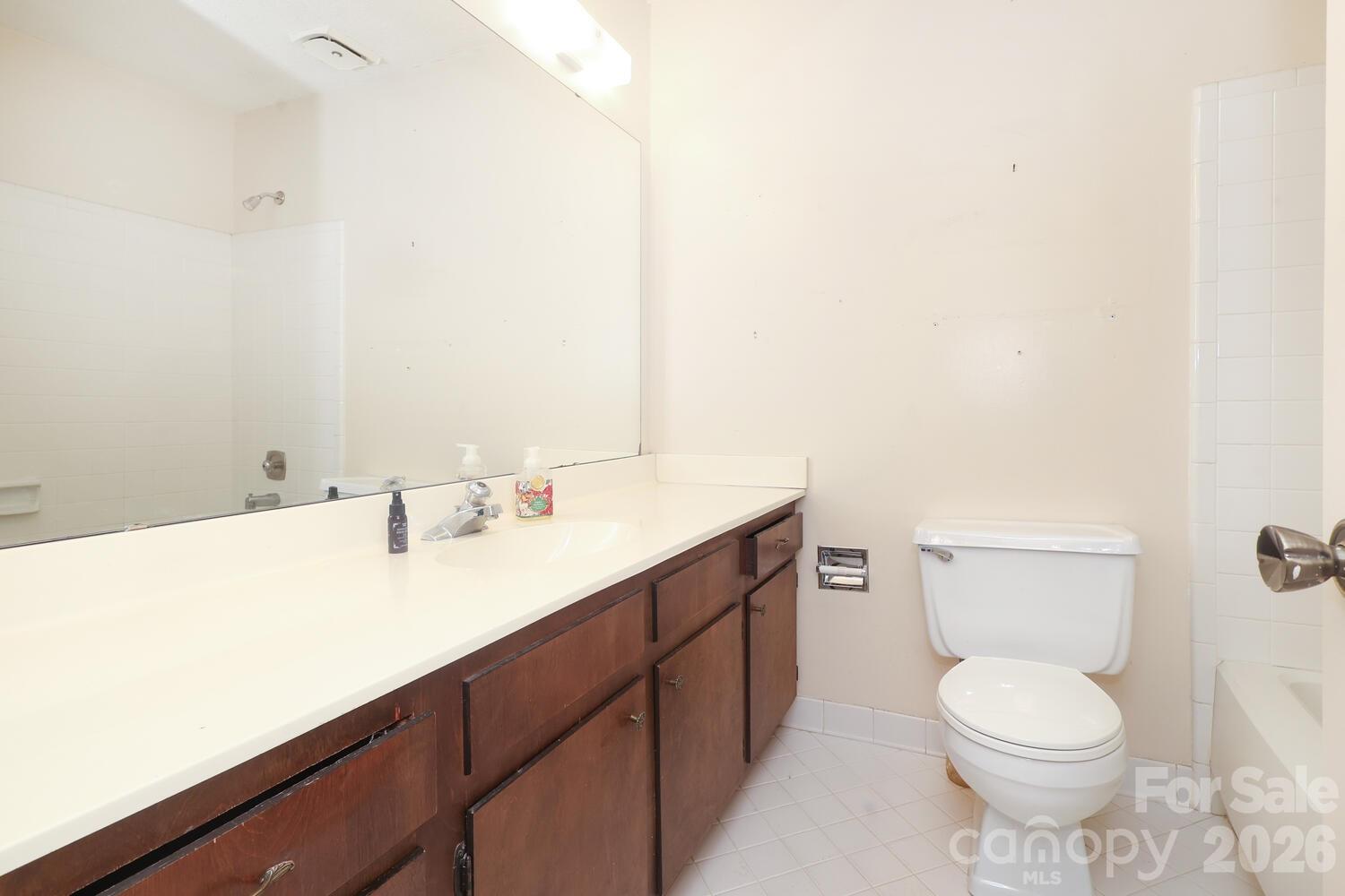 Candlewyck - Residential