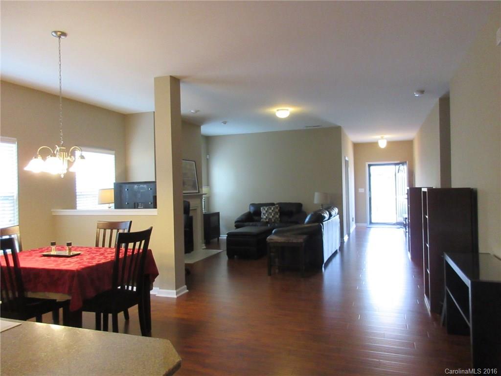 Seven Oaks - Residential