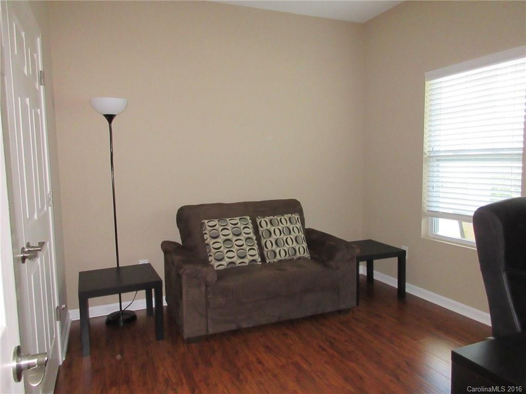 Seven Oaks - Residential