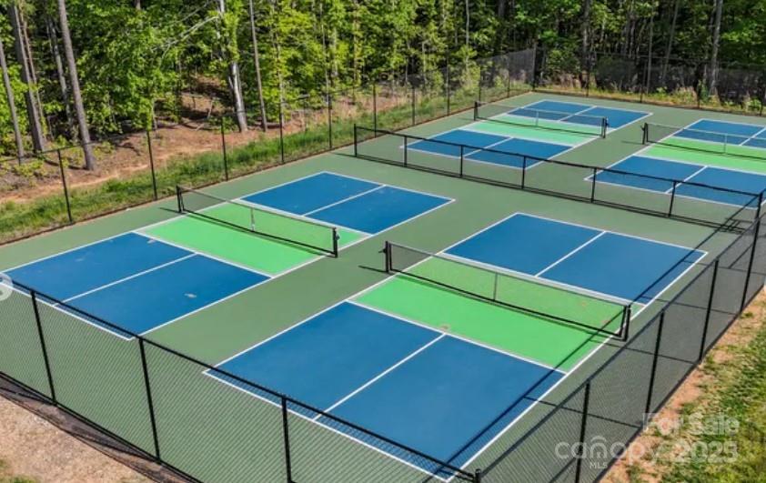 The Retreat at Laurelbrook - Residential