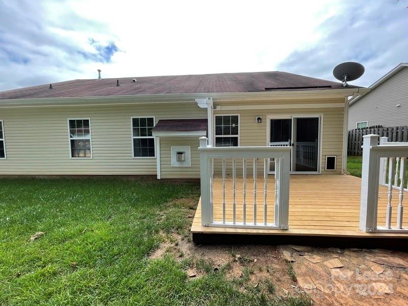 Highland Creek - Residential Lease