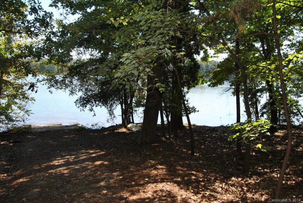 Morrison Point - Land