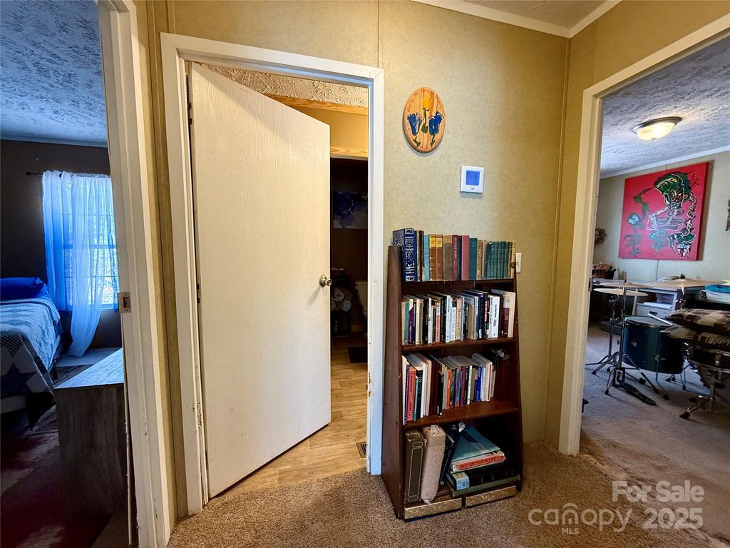 listing image 30